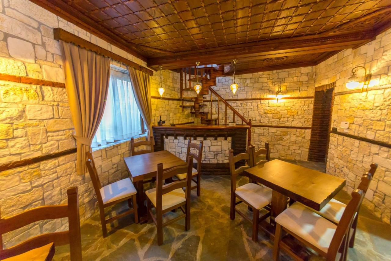 Heraklis Hotel Berat Kültér fotó